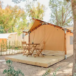 Camping Kt-0094 Magnífica Tienda Tipi - Miramar Playa, Torredembarra